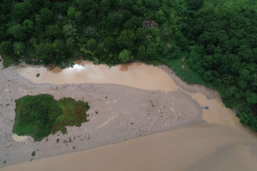 Execução da operação no reservatório da Usina de Aimorés é considerada um sucesso - Aliança Energia Execução da operação no reservatório da Usina de Aimorés é considerada um sucesso - Aliança Energia