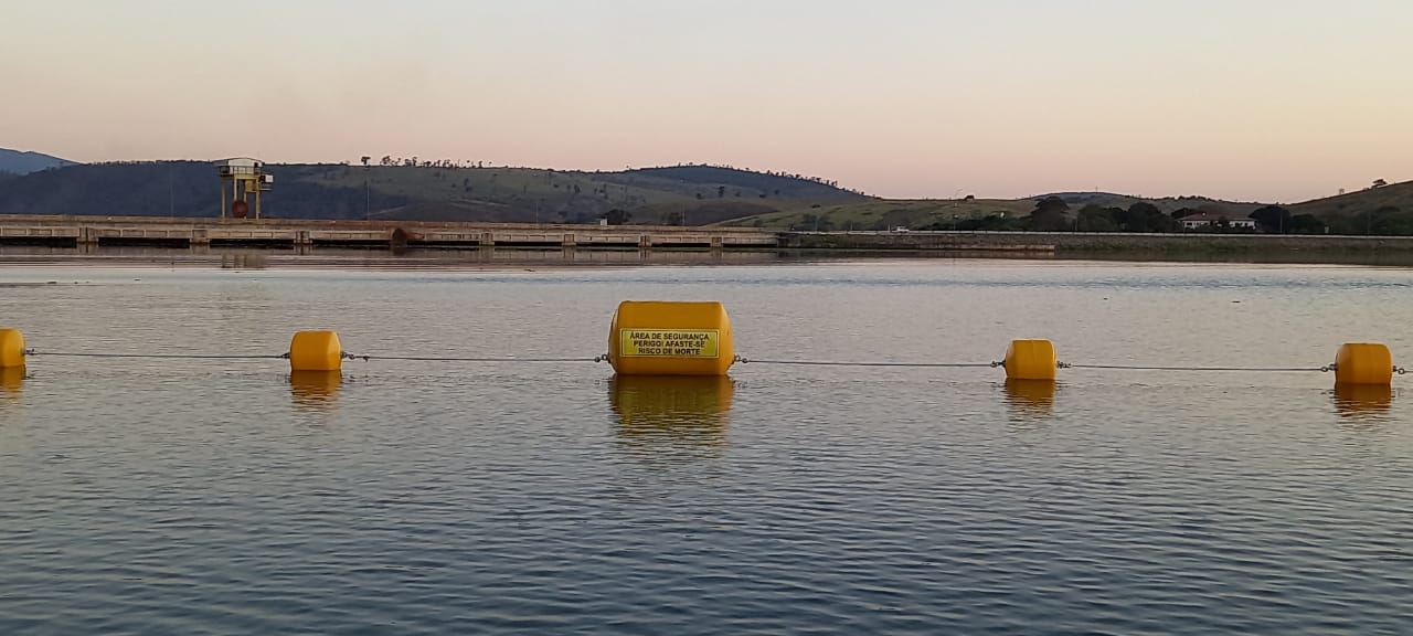 Implantada sinalização náutica nas usinas de Aimorés e Funil - Aliança Energia Implantada sinalização náutica nas usinas de Aimorés e Funil - Aliança Energia