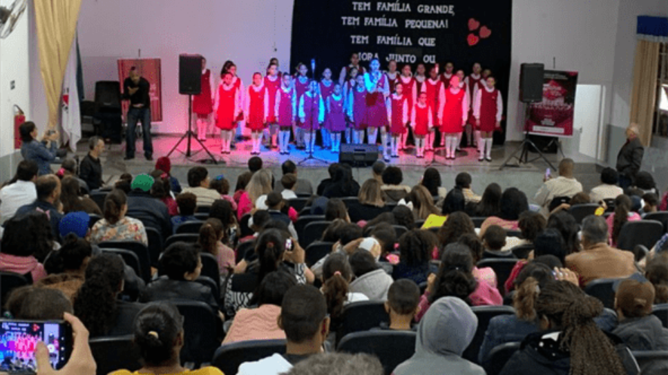 Meninas Cantoras capa_site